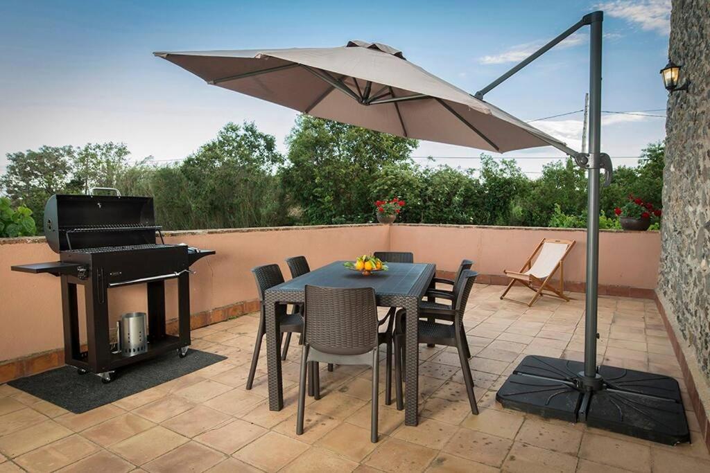 Casa Rural En Rupia Con Piscina Экстерьер фото